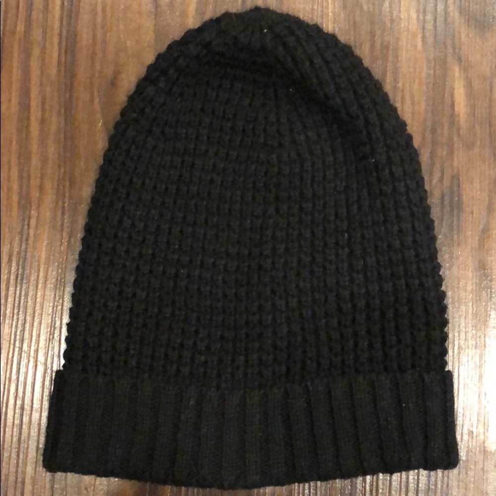 Black beanie